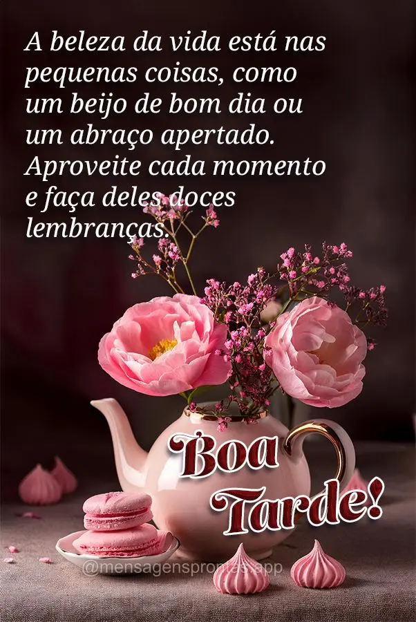 A beleza da vida está nas pequenas coisas, como um beijo de bom dia ou um abraço apertado. Aproveite cada momento e faça deles doces lembranças. Boa ...